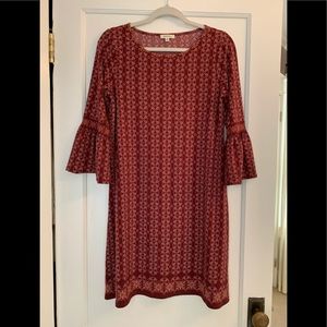 Max studio dress burgundy size S bell sleeves